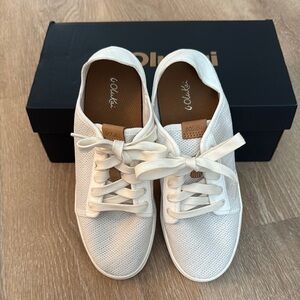 OluKai Women's White Lace-Up Sneakers 8